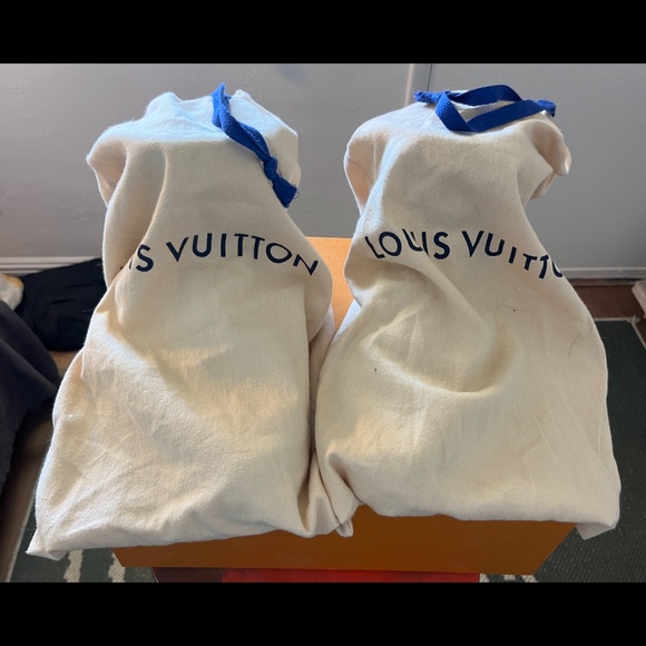 Men’s Louis Vuitton Shoes size 10 - Picture 8 of 8